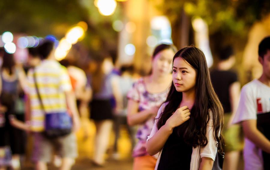 天津私人伴游女孩网红养菡娴