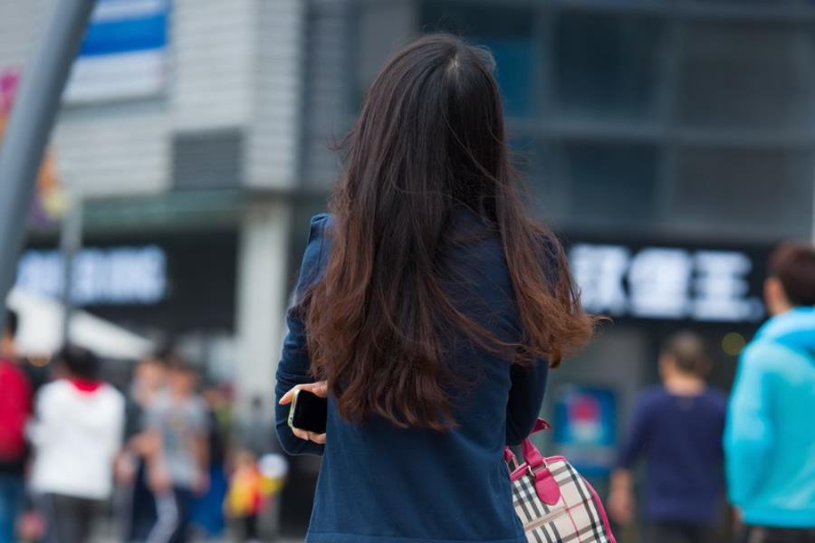 重庆陪游女孩旅游储孤丹